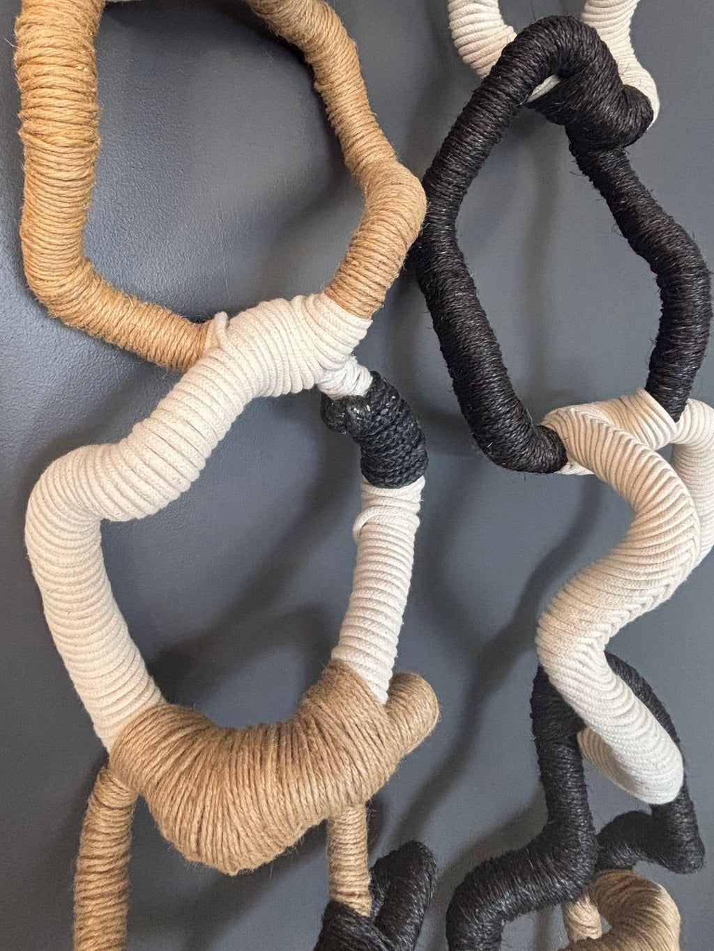 "MARÉ ENTRELAÇADA" -  escultura de parede - díptico